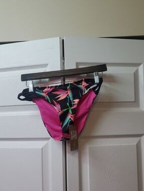 RipZone Tropical Floral Bikini Bottoms - Pink & Black Size Small NWT